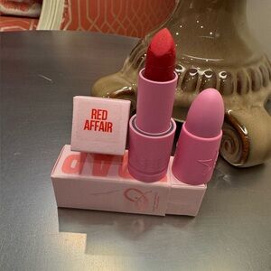 Jeffree Star - Velvet Velour Lipstick - Red Affair - NIB